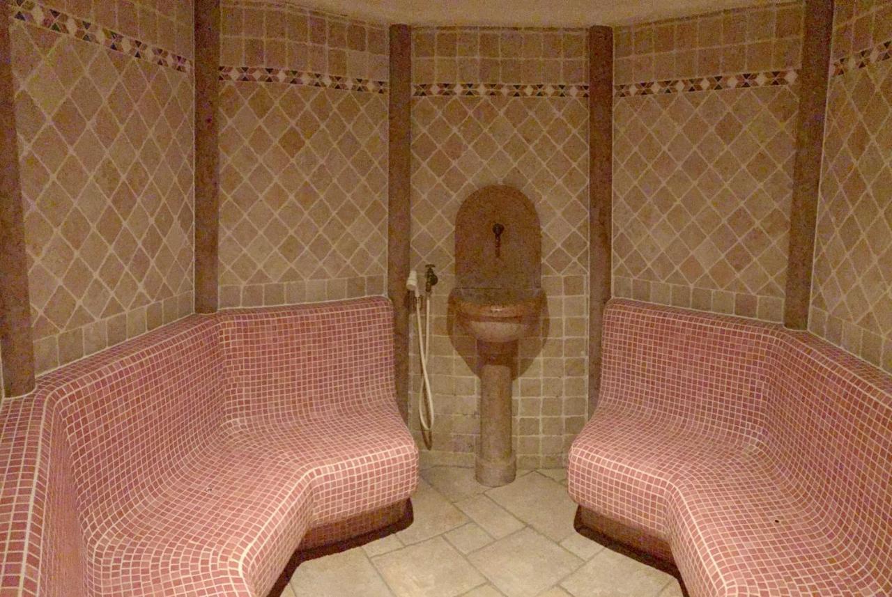 Hotel Waldheim Sarnonico エクステリア 写真