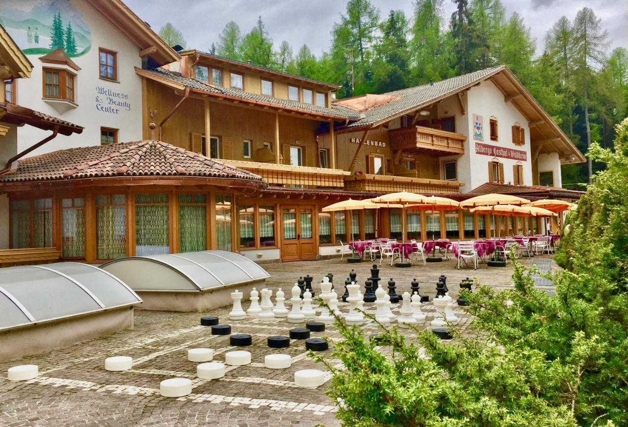 Hotel Waldheim Sarnonico エクステリア 写真